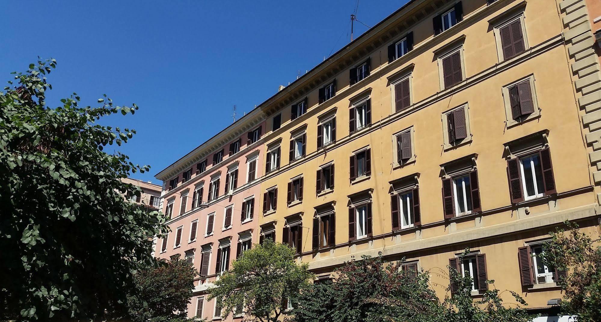 More Cola Di Rienzo B&B Rome Exterior photo