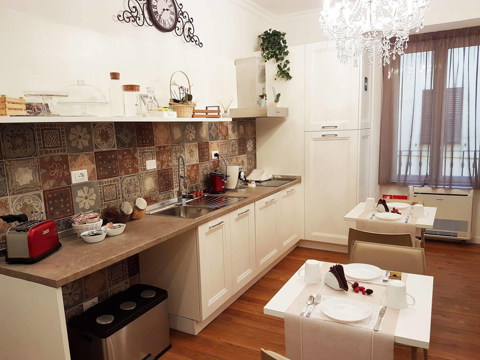 More Cola Di Rienzo B&B Rome Exterior photo